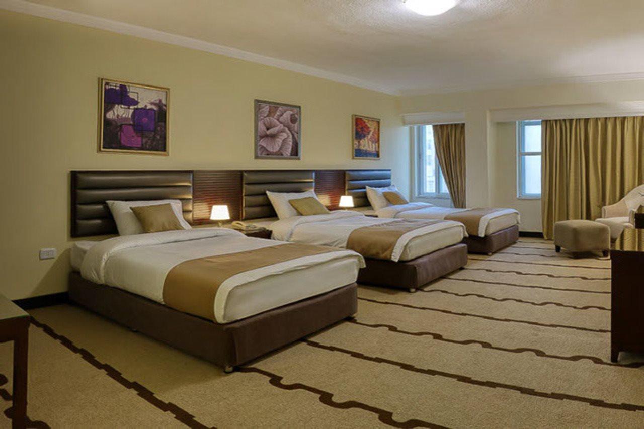 Carnival Hotel Amman Bagian luar foto