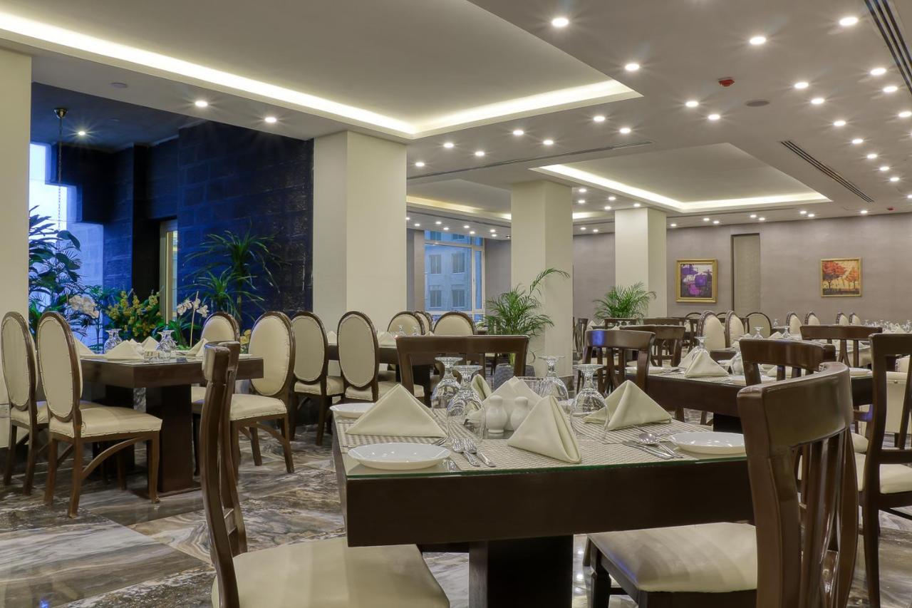 Carnival Hotel Amman Bagian luar foto