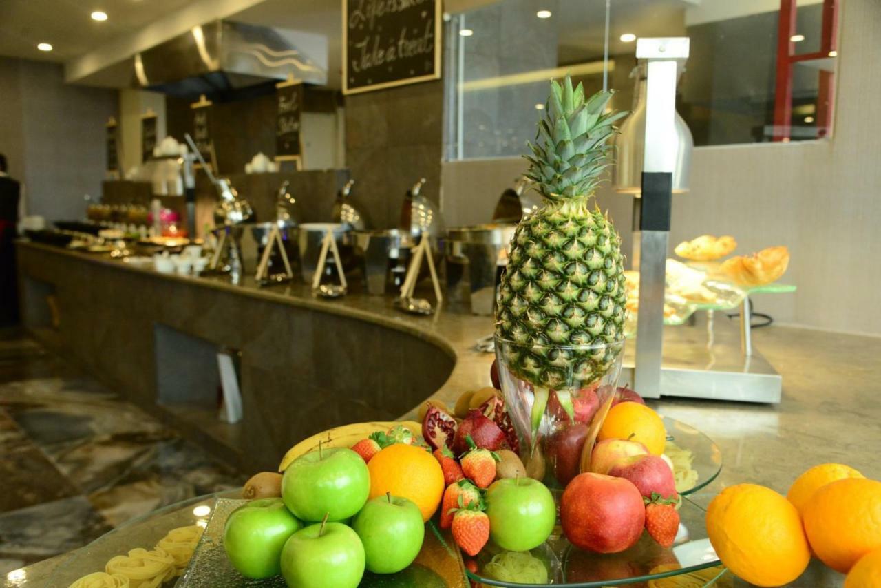 Carnival Hotel Amman Bagian luar foto